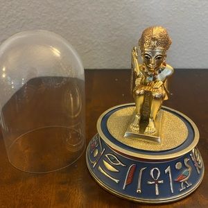 Young Tutankhamun by Franklin Mint